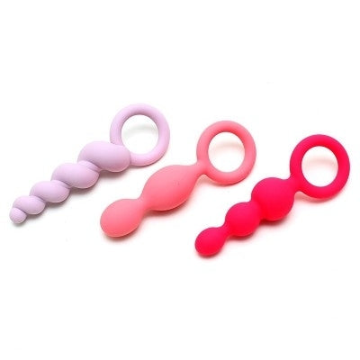 Satisfyer Booty Call Colored Plugs – Set of 3 silicone anal plugs in different shapes and colors