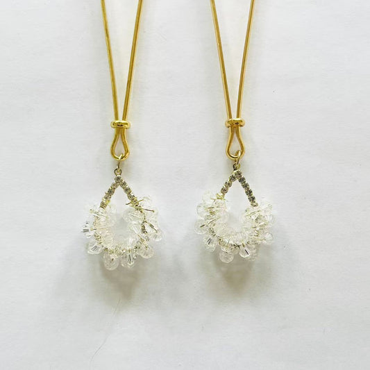 Gold nipple clamps with clear beaded loop in crystal bloom design – PurpleNight.ca