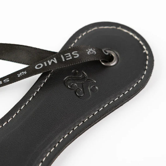 SEI MIO Roundly Chastised Circle Paddle