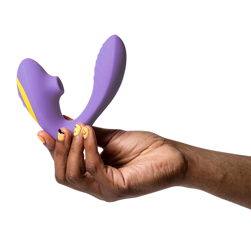 ROMP Reverb in a bath scene (waterproof feature)