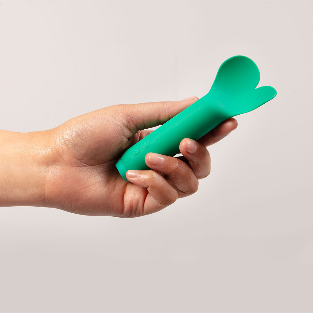 Je Joue Amour Bullet – Heart-Shaped Tip Vibrator