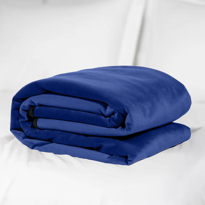 Liberator Fascinator Throw – waterproof intimacy blanket in travel size