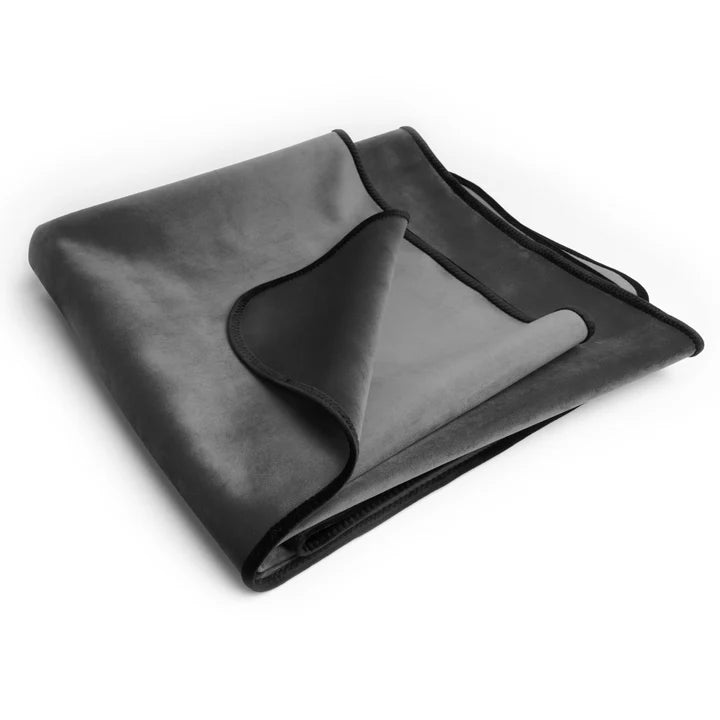 Liberator Fascinator Throw – waterproof intimacy blanket in travel size