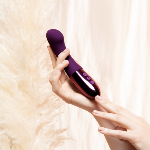 Le Wand Gee Vibrator – Dark Cherry G-Spot Vibrator