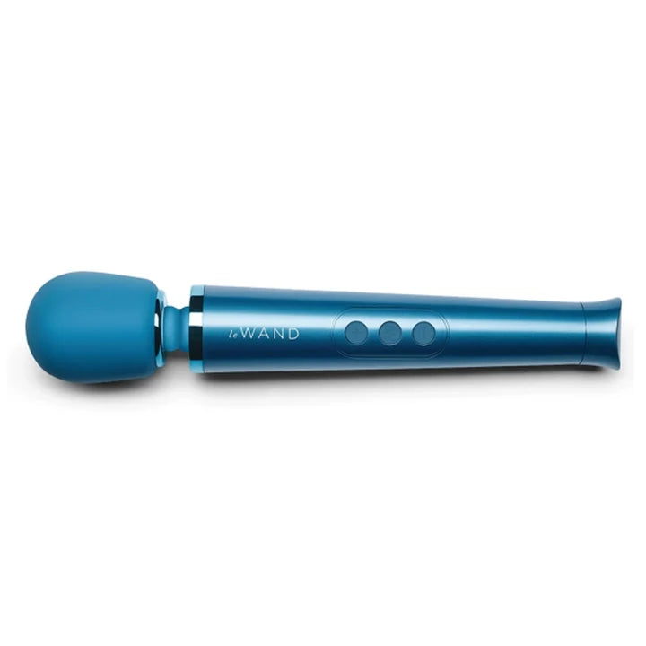 Le Wand Petite Rechargeable Massager
