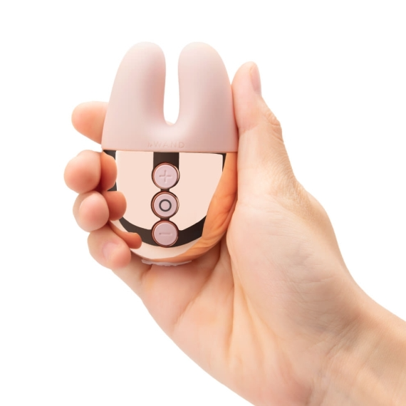 Travel-ready bunny-ear vibe in luxury packaging