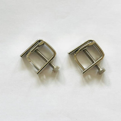 Pair of adjustable stainless steel vice nipple clamps 