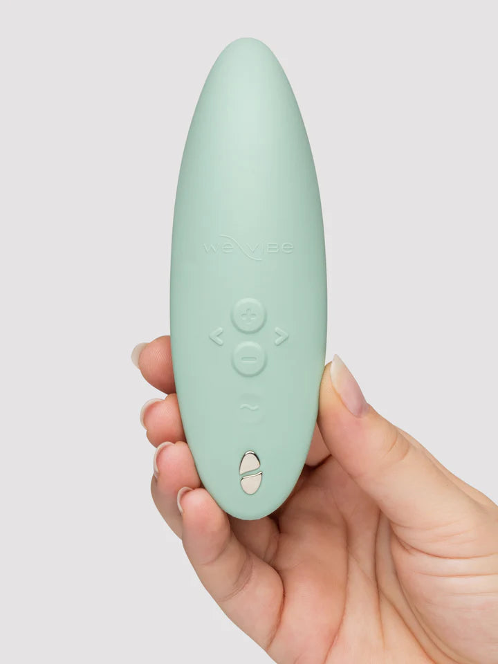 Ergonomic clitoral toy for shared orgasm and solo use