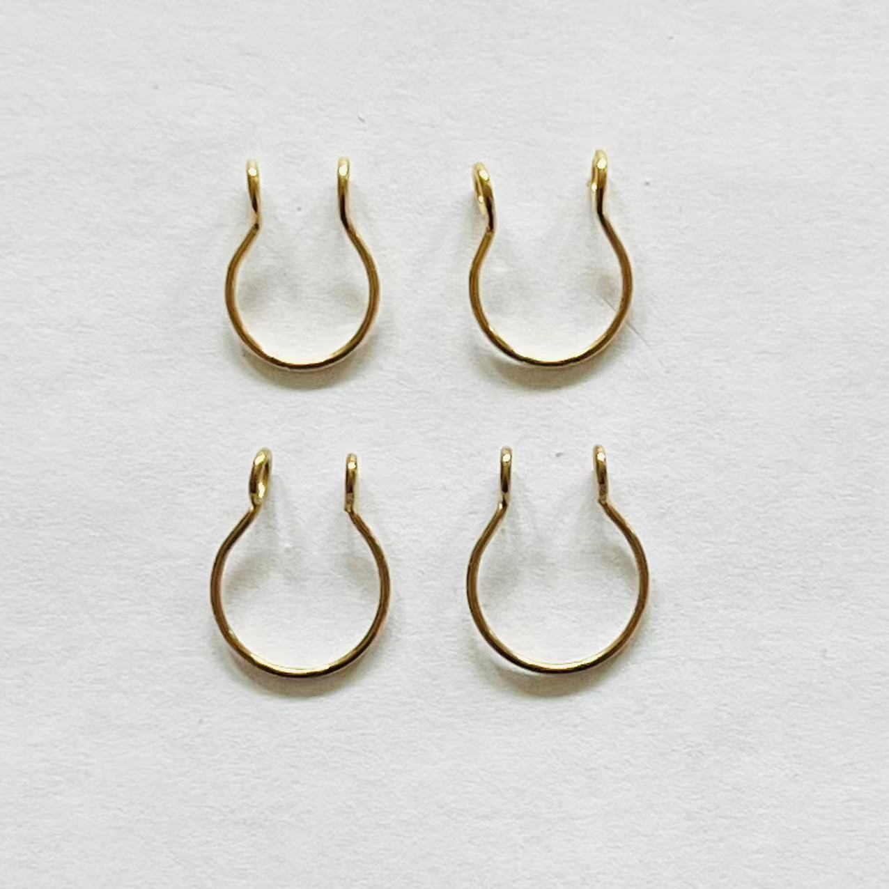 Minimalist Gold Nipple Rings – Non-Piercing