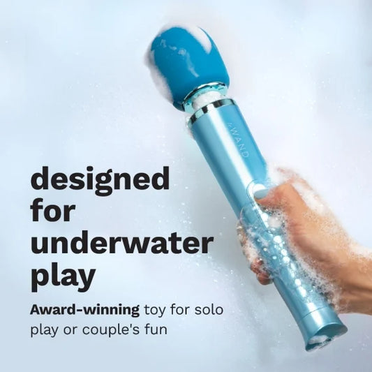 Le Wand Dive waterproof wand massager in sleek dark finish