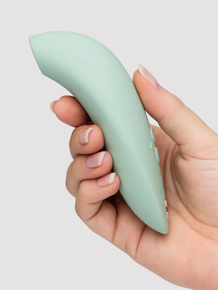 Ergonomic clitoral toy for shared orgasm and solo use