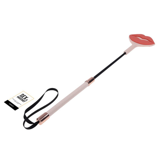 Sportsheets Peaches ’n CreaMe kiss crop with silicone lip-shaped tip and faux leather handle