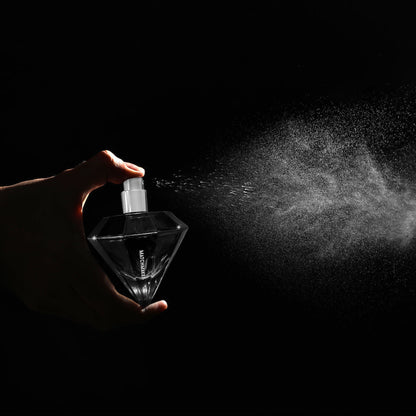Eye Of Love MatchMaker Black Diamond Pheromones Parfum – Attract Her - 30ml