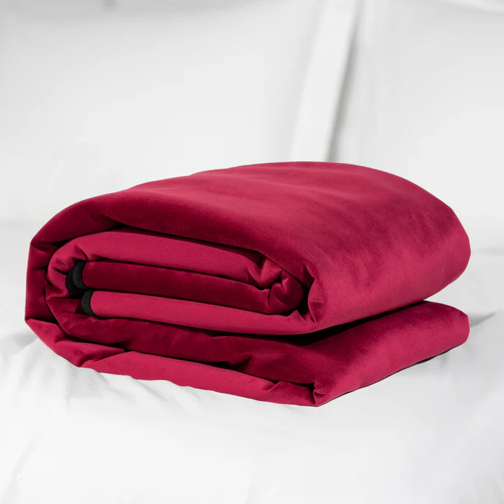 Liberator Fascinator Throw – waterproof intimacy blanket in travel size
