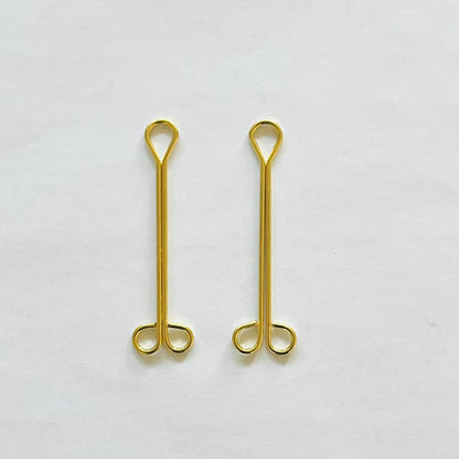 Minimalist Gold Nipple Clamps with Loop Base – Modern Stainless Steel Design for Elegant BDSM Play