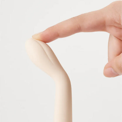 Battery-operated slim vibrator in Japanese soft-touch silicone design