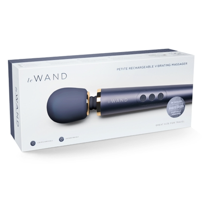 Le Wand Petite Rechargeable Massager 